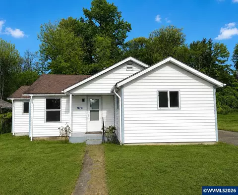 973 23rd Ave, Sweet Home, OR 97386