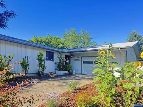 534 SE Hathaway Pl, Corvallis, OR 97333