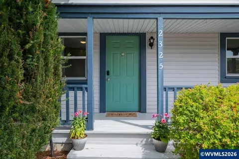 2325 NW Lincoln Ave, Corvallis, OR 97330