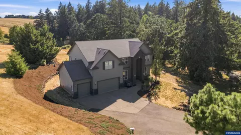 414 Rees Hill Rd SE, Salem, OR 97306