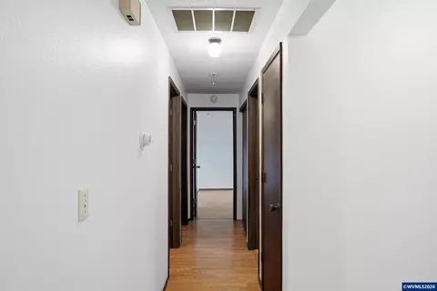 Entry Way - 1213 Hemlock Lp Lp, Independence, OR 97351 photo 2 of 2