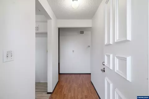 Entry Way - 1213 Hemlock Lp Lp, Independence, OR 97351 photo 1 of 2