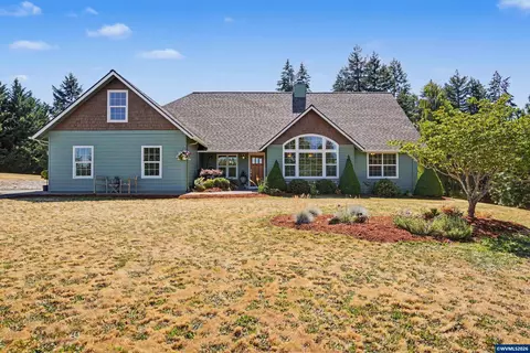 30090 Vicki Ln, Lebanon, OR 97355