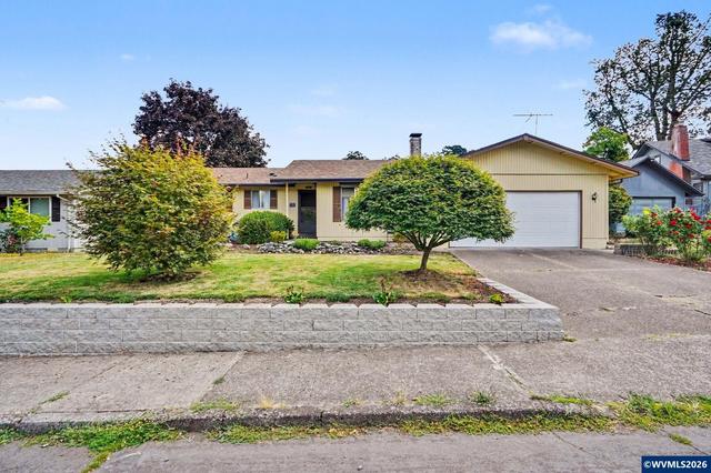 568 49th Ave SE, Salem, OR 97317