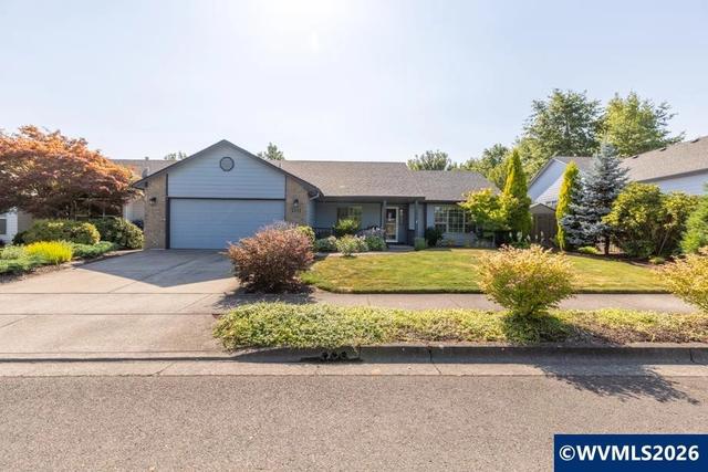 2255 Woodhill St NW, Salem, OR 97304