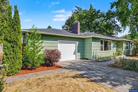 611 NW 30th St, Corvallis, OR 97330