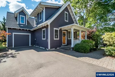 1007 Gwinn St E, Monmouth, OR 97361