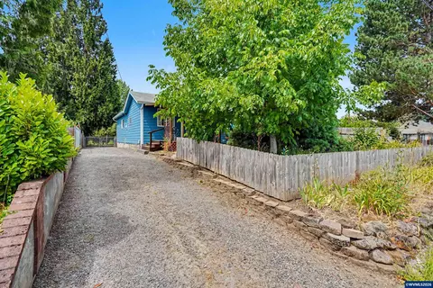 4175 Brooks Ave NE, Keizer, OR 97303
