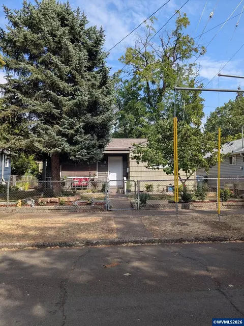 550 18th St SE, Salem, OR 97301