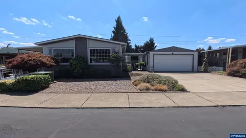 1055 Lockhaven Dr N #83, Keizer, OR 97303