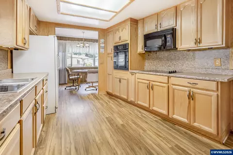 1418 Pine Space C St NE #C, Silverton, OR 97381 photo 16