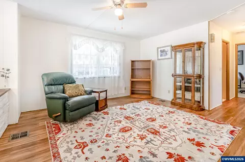 1418 Pine Space C St NE #C, Silverton, OR 97381 photo 9