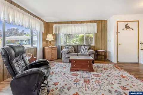 1418 Pine Space C St NE #C, Silverton, OR 97381 photo 7