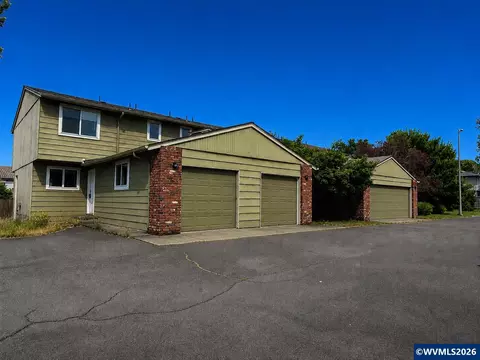 1725-1731 Salishan St SE, Salem, OR 97302