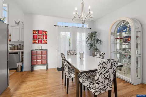 Dining - 327 S 46th St, Springfield, OR 97478 photo 1 of 4