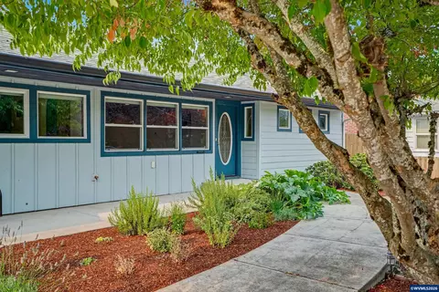 659 E Sherman St, Lebanon, OR 97355
