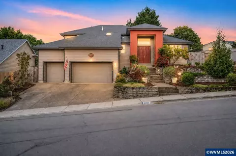 5267 Landon St, Salem, OR 97306