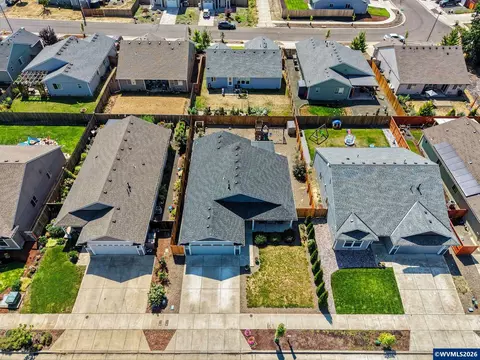 View/Area - 1988 13th Ave SW, Albany, OR 97321 photo 1 of 3
