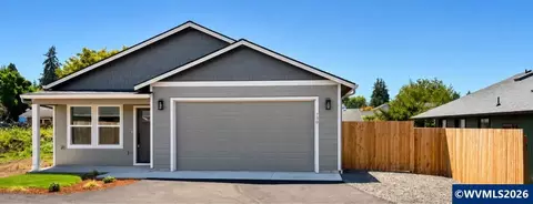 730 Elmore St, Lebanon, OR 97355