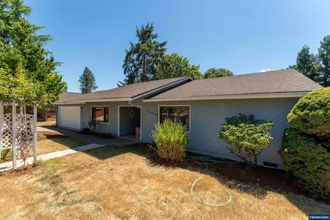 283 NW Reed Ln, Dallas, OR 97338