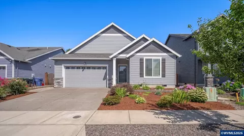 5132 Meteor Ave NE, Salem, OR 97305