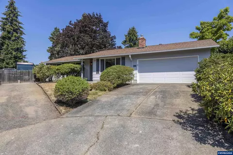 19565 SW Southview Pl, Aloha, OR 97078