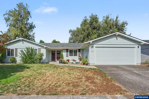 4571 Prince Ct, Salem, OR 97305