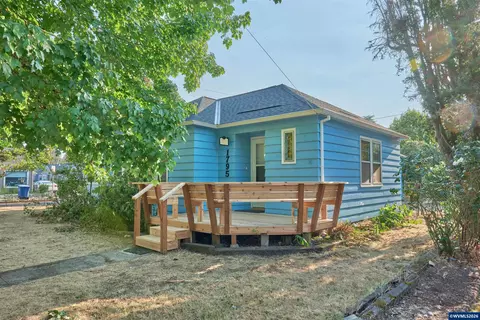 1795 Yew St SE, Salem, OR 97302