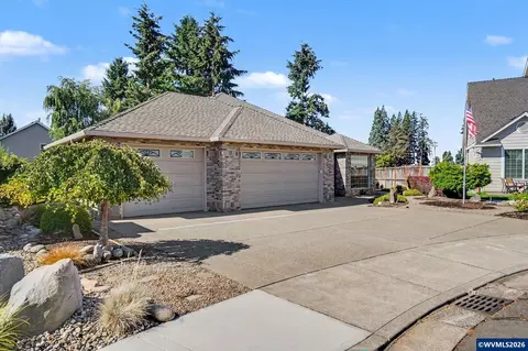 Exterior - 552 SE Arbor Ct, Sublimity, OR 97385 photo 2 of 8