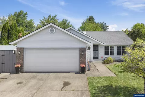 2010 48th Ave SE, Albany, OR 97322