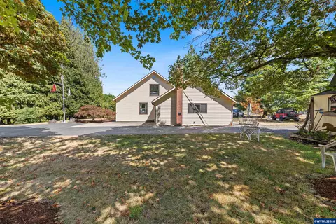 Exterior - 8470 S Sconce Rd, Canby, OR 97013 photo 7 of 11