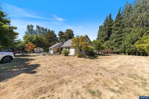 Exterior - 8470 S Sconce Rd, Canby, OR 97013 photo 10 of 11