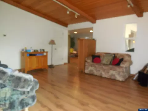 Living - 341 Locust St, Lyons, OR 97358 photo 1 of 1