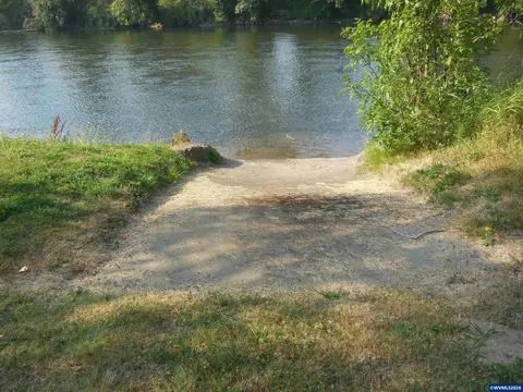 Other - 341 Locust St, Lyons, OR 97358 photo 5 of 7