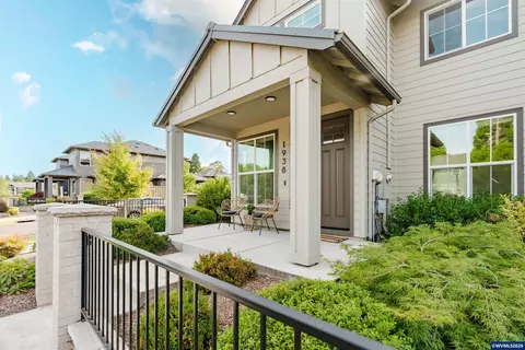 1938 SW 53rd St, Corvallis, OR 97333