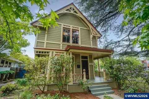 404 SW 6th St, Corvallis, OR 97333