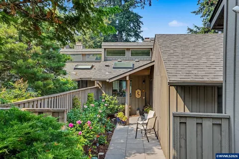 3451 Augusta National Dr S, Salem, OR 97304
