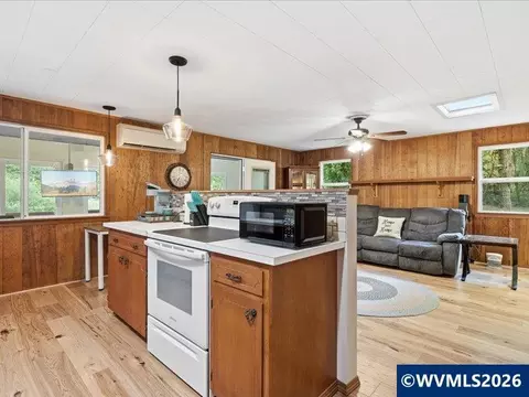 Kitchen - 27009 Cecil Ln, Alsea, OR 97324 photo 1 of 5