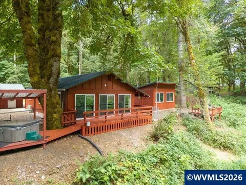 Exterior - 27009 Cecil Ln, Alsea, OR 97324 photo 7 of 13