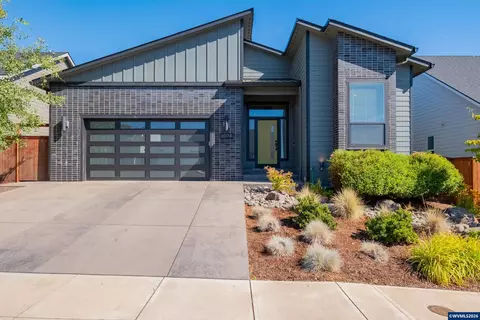 6074 Evangelista St S, Salem, OR 97306