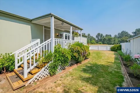500 Loucks Way #13, Brownsville, OR 97327