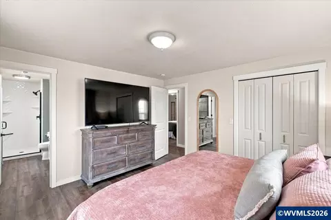 Bedroom - 5359 Holly Lp Lp SE, Turner, OR 97392 photo 5 of 5
