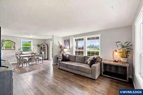 Living - 5359 Holly Lp Lp SE, Turner, OR 97392 photo 1 of 3