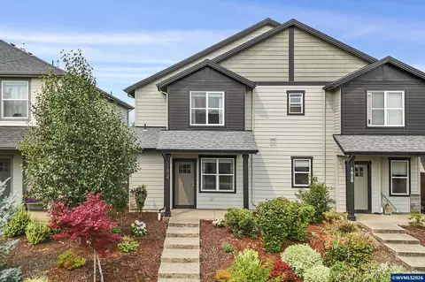 1624 SE Barberry Ave, Dallas, OR 97338