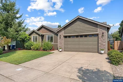 2297 Equestrian Lp Lp S, Salem, OR 97302