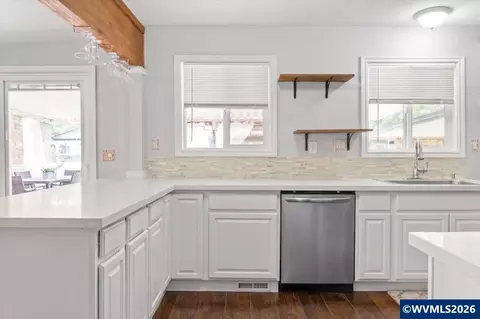 Kitchen - 1915 5th St NE, Salem, OR 97301 photo 1 of 2
