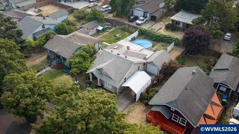 View/Area - 1915 5th St NE, Salem, OR 97301 photo 3 of 3