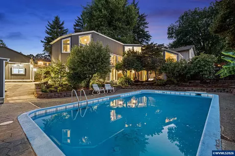 712 Mimosa St S, Salem, OR 97302