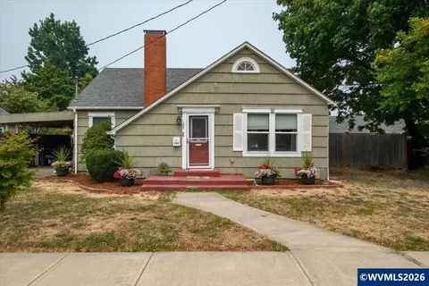 152 Clay St E, Monmouth, OR 97361