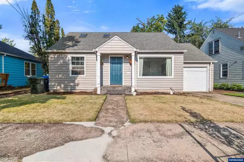 1775 Yew St SE, Salem, OR 97302
